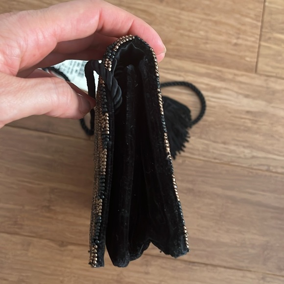 Vintage Valentino evening black and gold sequin hand bag clutch - Picture 4 of 9